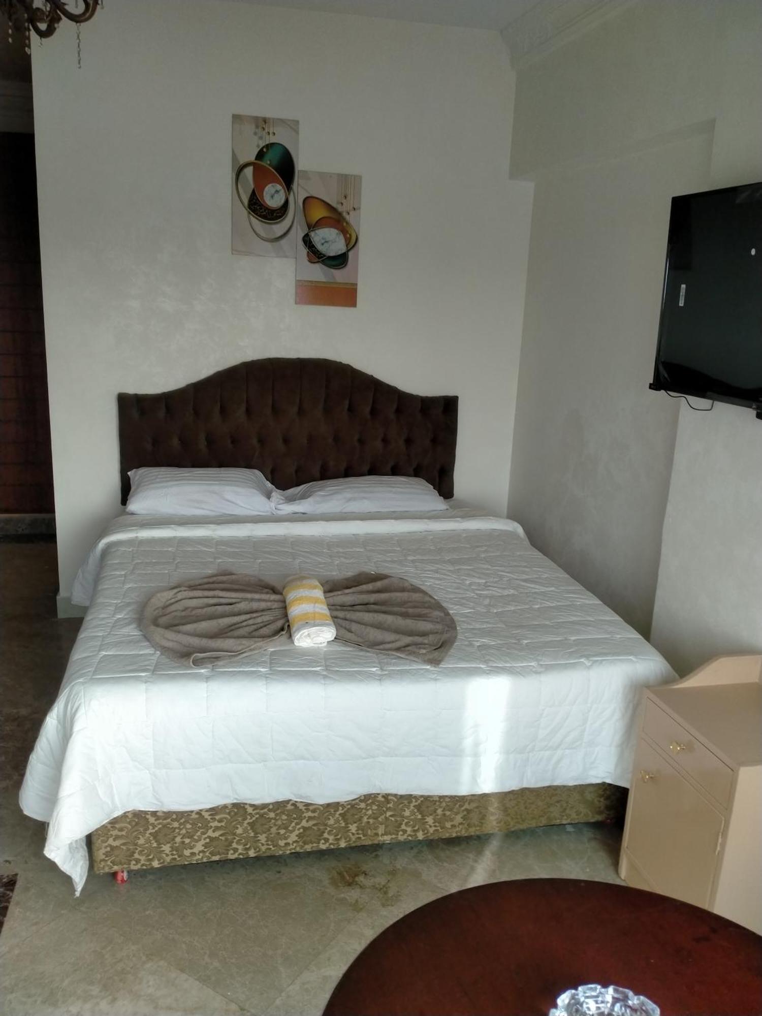 Jasmine Nile Sky Hotel Kairó Kültér fotó