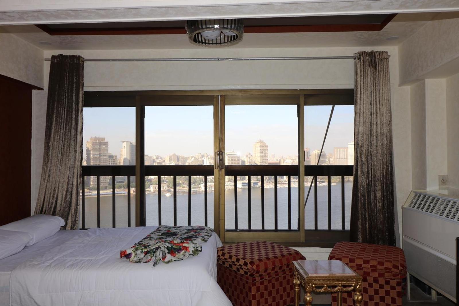 Jasmine Nile Sky Hotel Kairó Kültér fotó