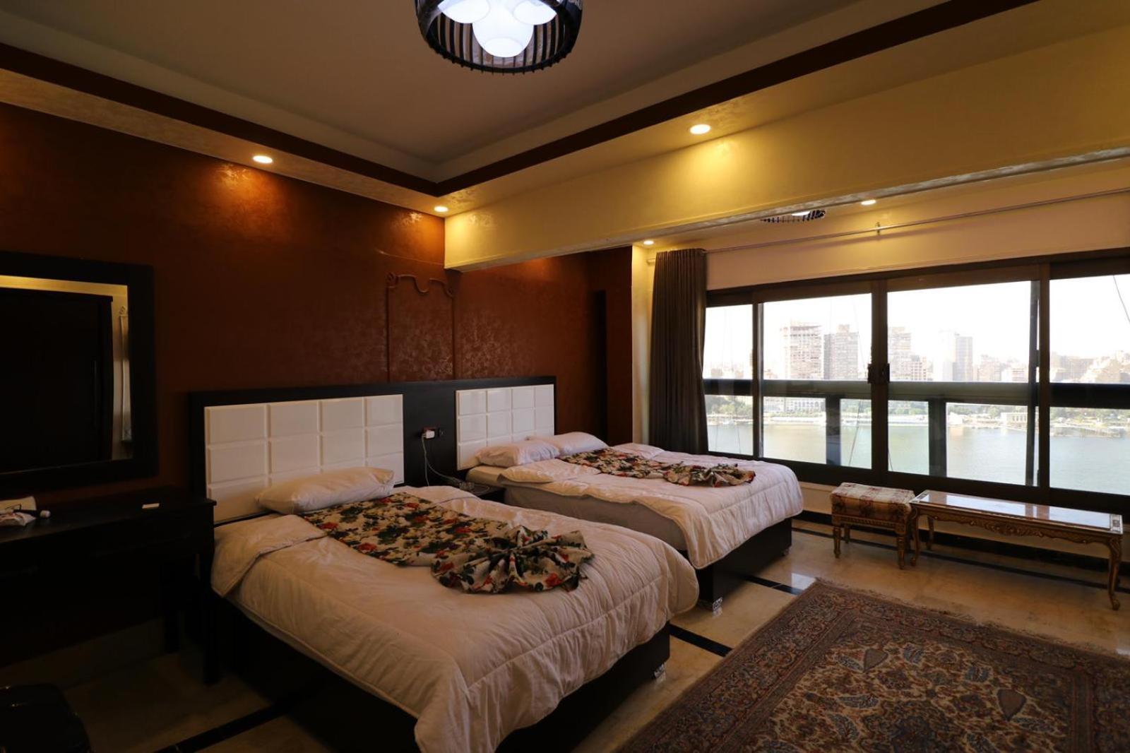 Jasmine Nile Sky Hotel Kairó Kültér fotó
